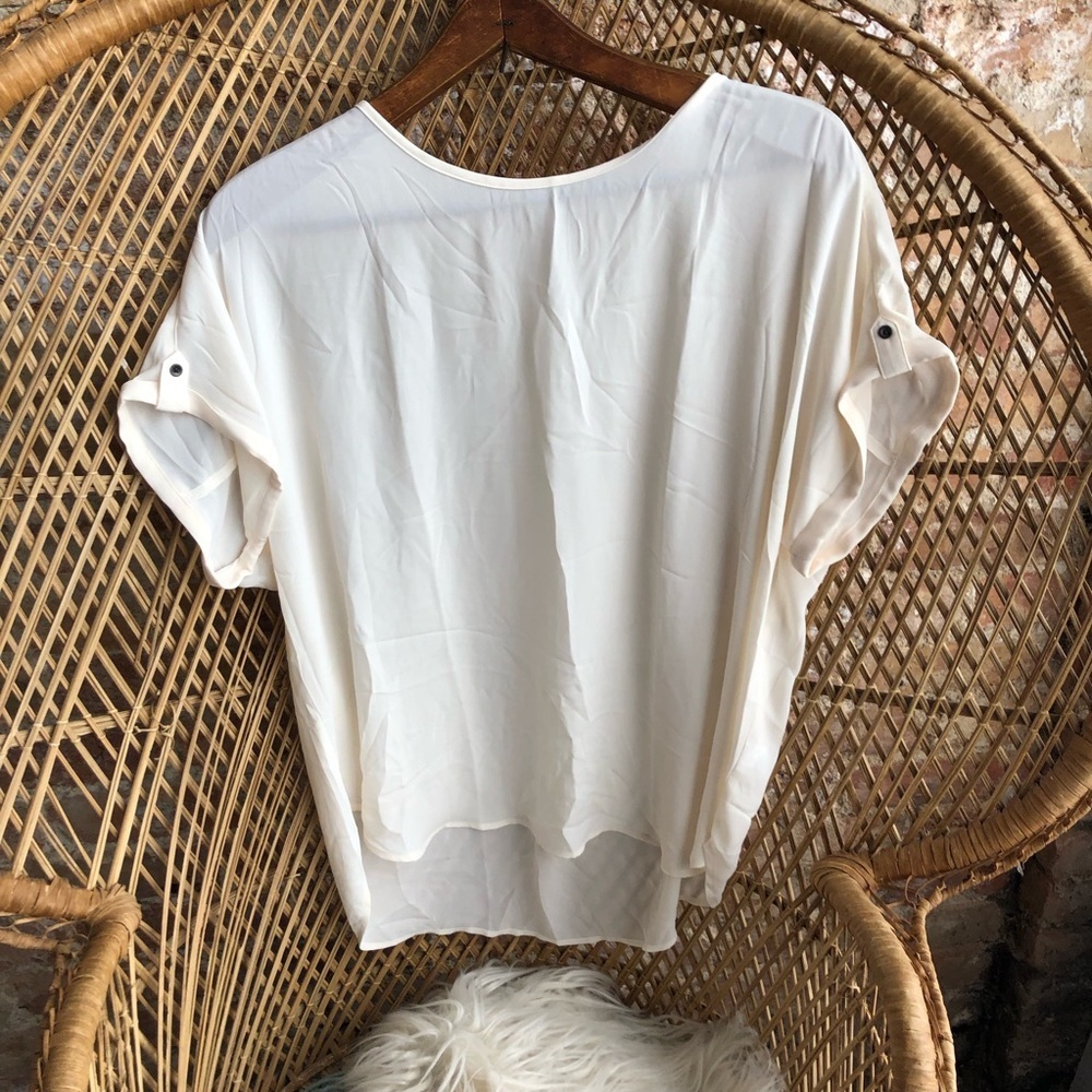 Maurice’s White Top